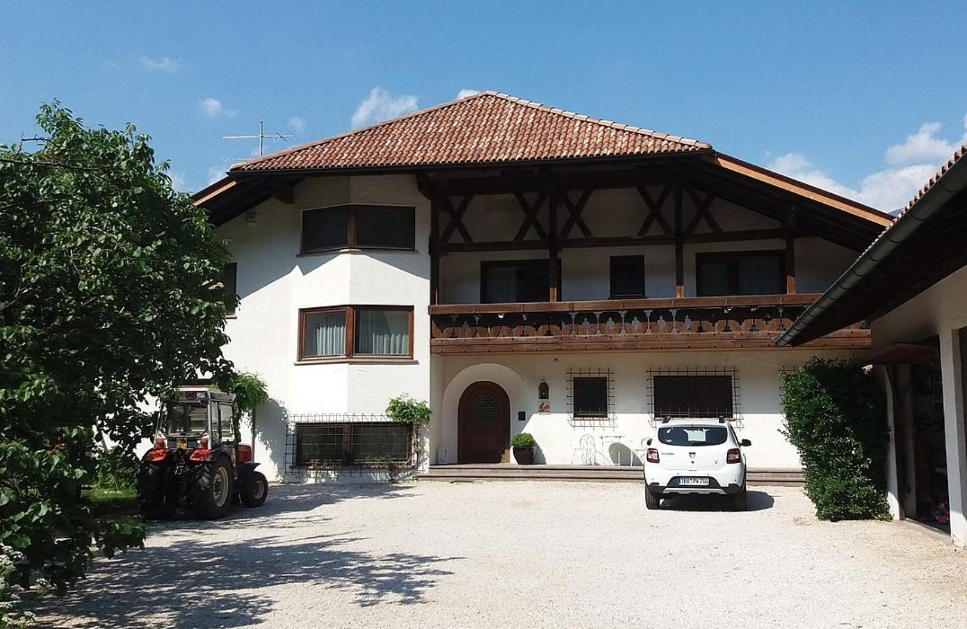 Mittelbergerhof Ferienwohnungen Vilpiano 外观 照片